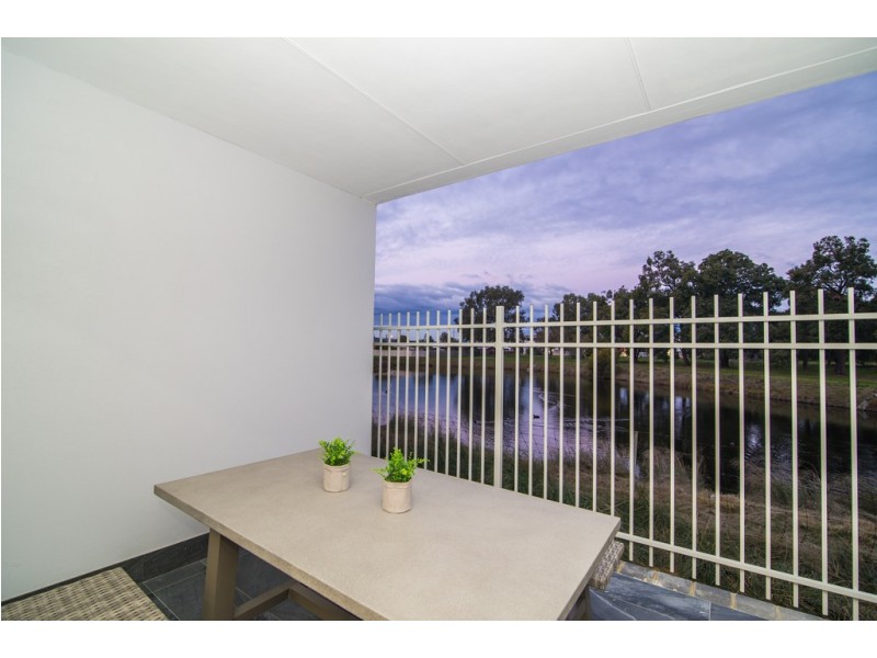 203/348 Railway Parade, Beckenham WA 6107