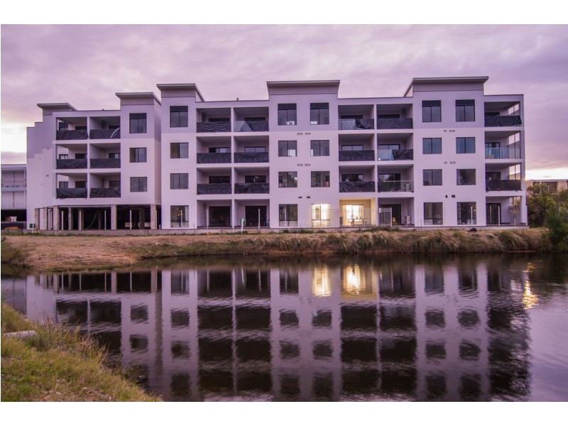 203/348 Railway Parade, Beckenham WA 6107