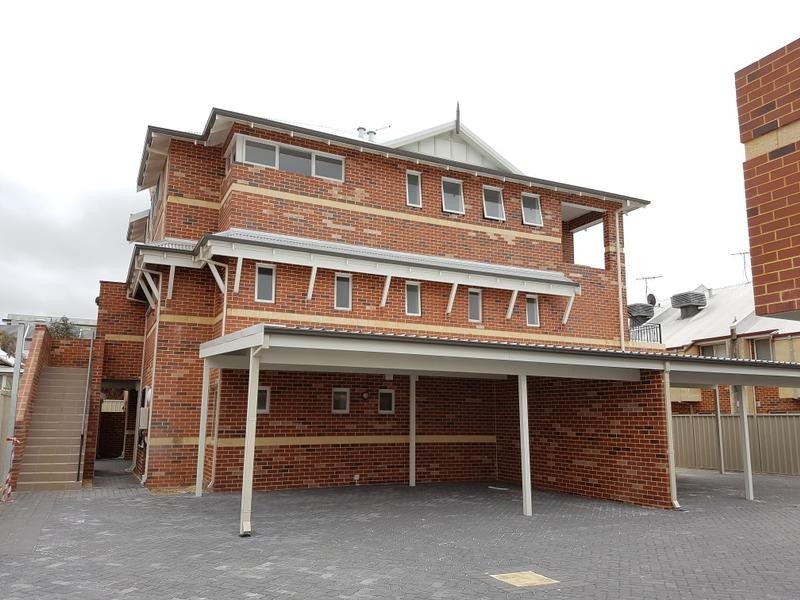 Unit 10/11 Mcmillan Street, Victoria Park WA 6100