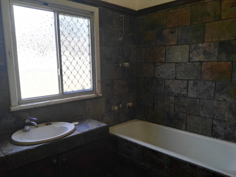 115 Mallard Way, Cannington WA 6107