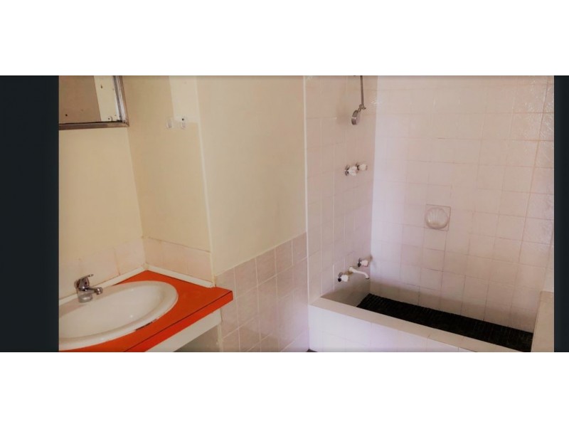 218 William Street, Beckenham WA 6107