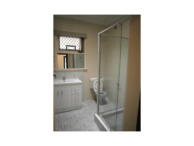 36 Wanaping Rd, Kenwick WA 6107