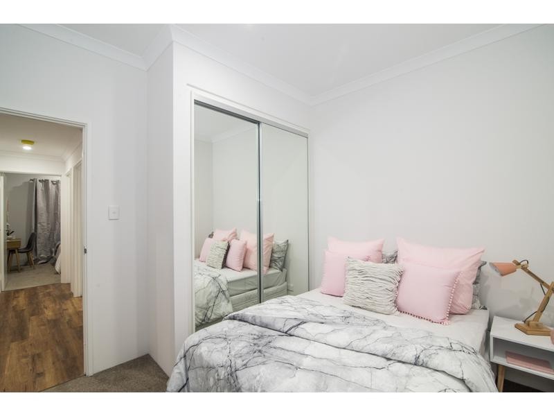 306/348 Railway Parade, Beckenham WA 6107