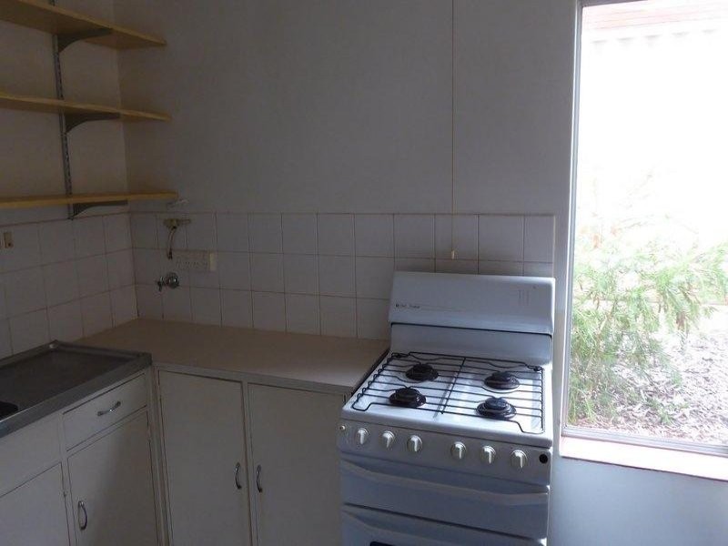 7/14 King George, Victoria Park WA 6100