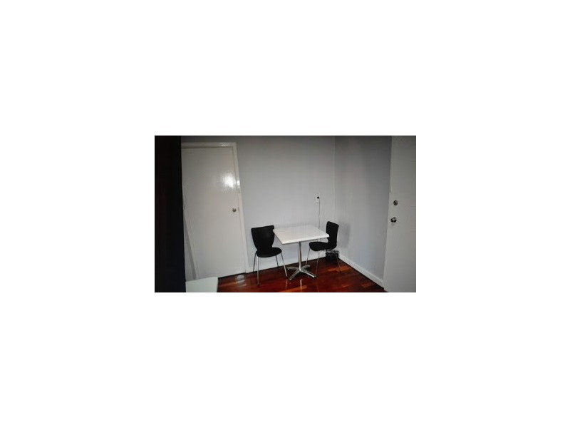 5 Tighe Street, Cloverdale WA 6105