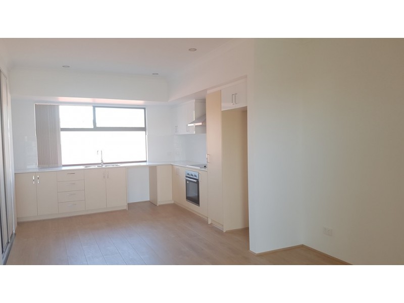 6/44 Camberwell st, Beckenham WA 6107