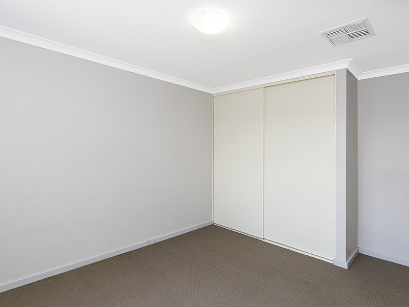 26 Casitas Street, Champion Lakes WA 6111