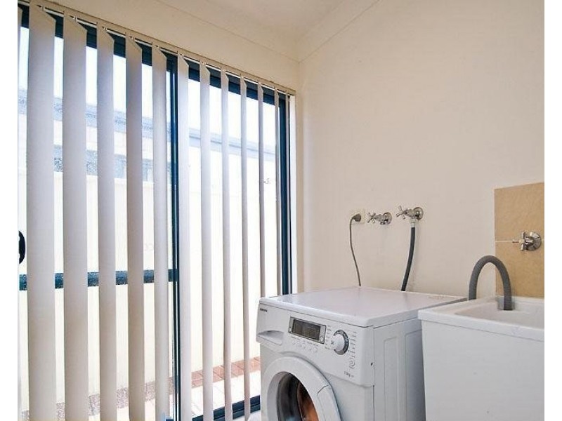 MasterRoom/3A Mint Street, East Victoria Park WA 6101