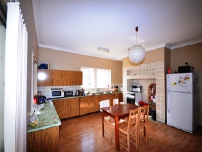 Room3/3 Mint Street, East Victoria Park WA 6101