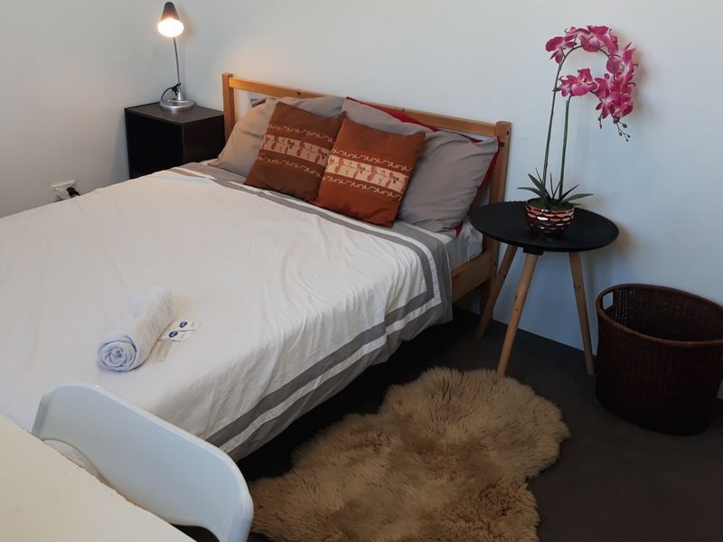 LARGE ROOM 3a Mint Street, East Victoria Park WA 6101