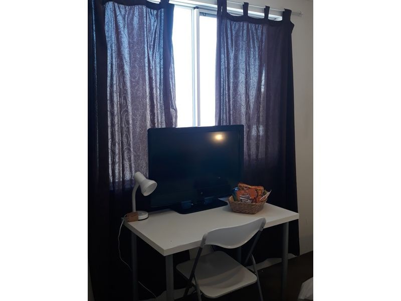 LARGE ROOM 3a Mint Street, East Victoria Park WA 6101