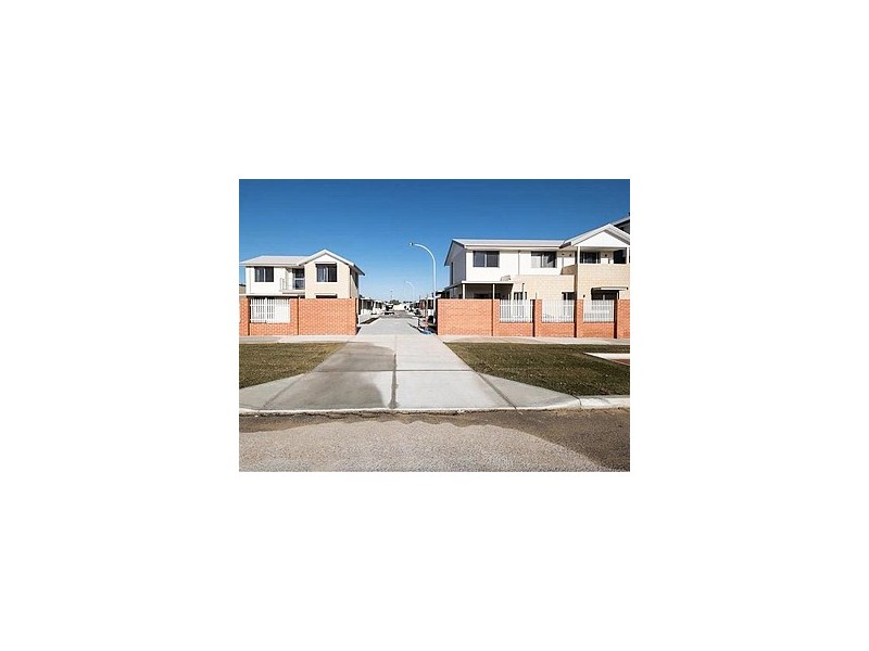 37a/35 Camberwell Street, Beckenham WA 6107