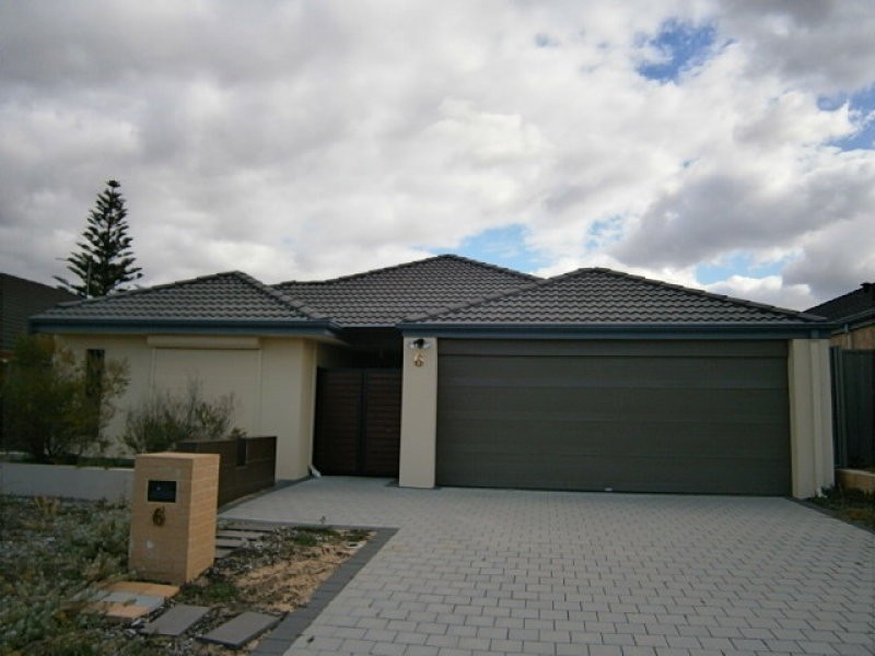 6 Retchford Way, Queens Park WA 6107