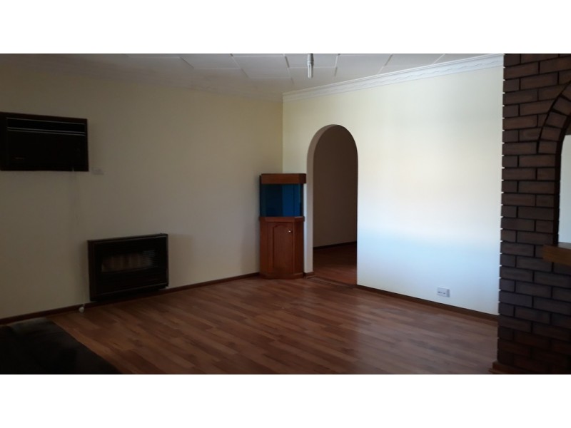 28 Newenden Street, Maddington WA 6109