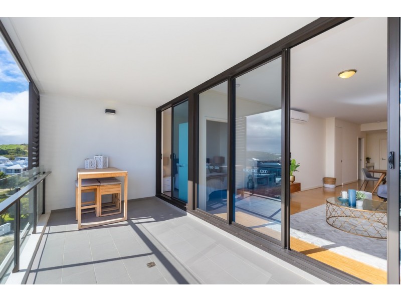 64/9 Coromandel Approach, North Coogee WA 6163