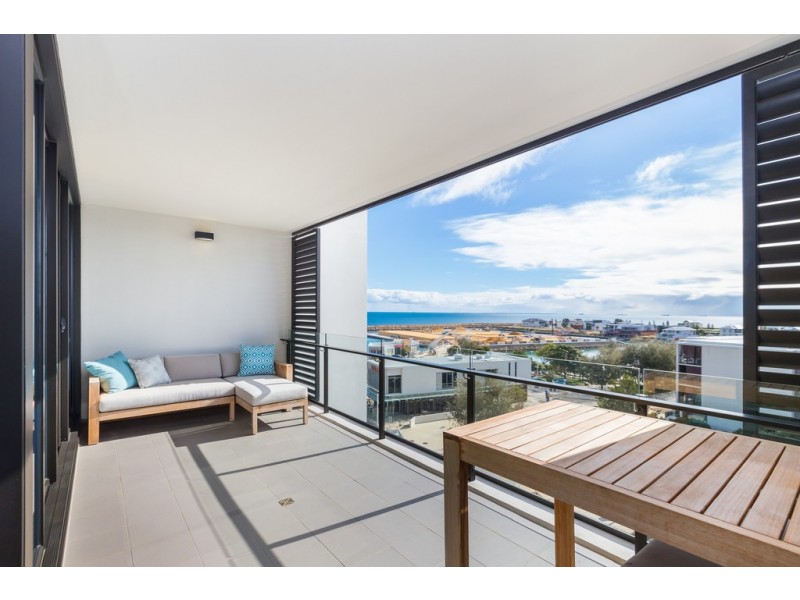 64/9 Coromandel Approach, North Coogee WA 6163