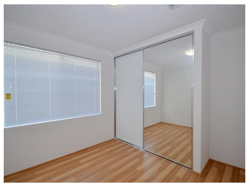 4A Stratford Place, Bentley WA 6102