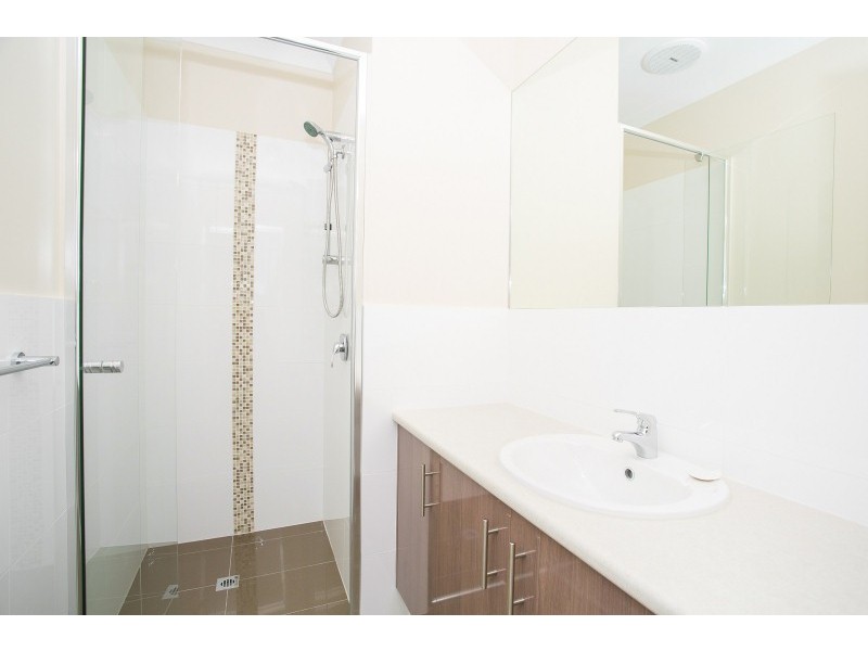 3/8 Central Terrace, Beckenham WA 6107