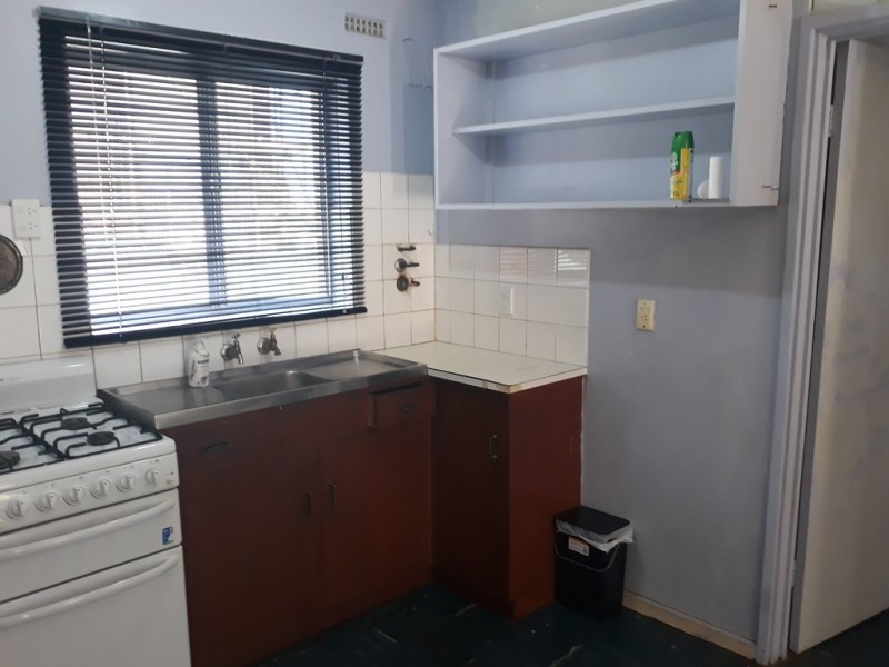 4/14 King George Street, Victoria Park WA 6100