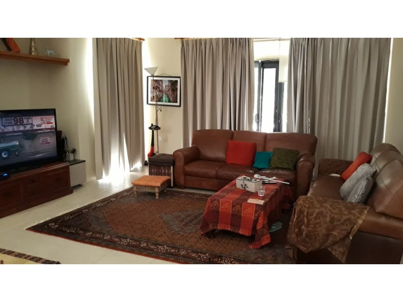 Master Rm/ 40 Lowan Loop, Karawara WA 6152