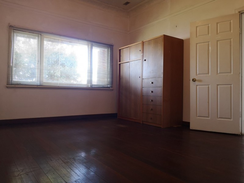 42 Camberwell Street, Beckenham WA 6107