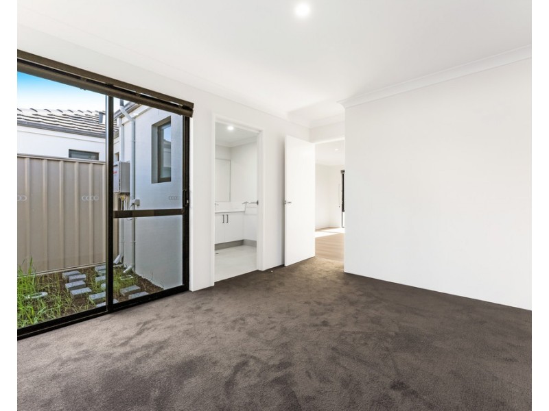 Unit 1-3/20 Isobel Street, Bentley WA 6102