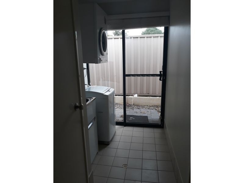 Rooms/ 22 Behan street, Bentley WA 6102