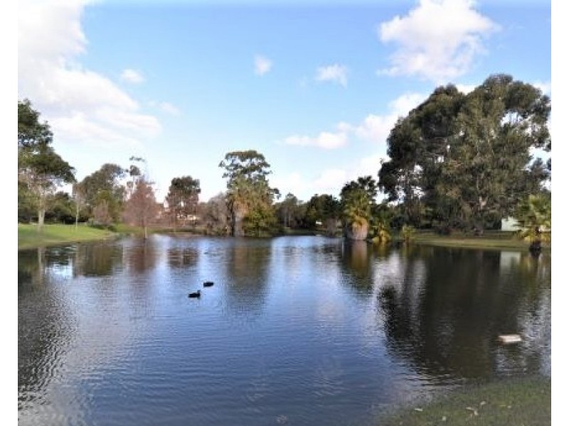 18A Grant Place, Bentley WA 6102