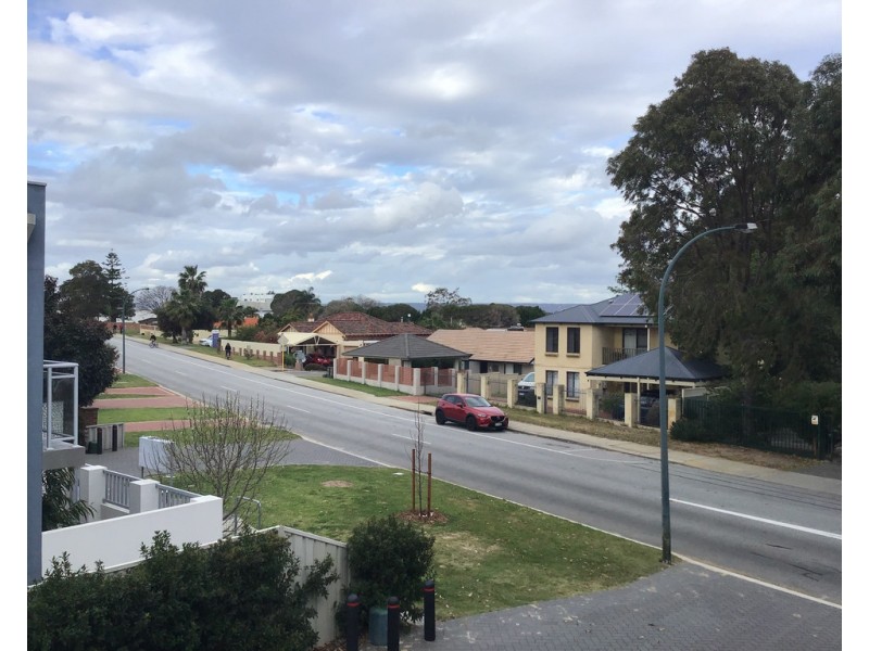 6/3 Cleaver Tce, Rivervale WA 6103