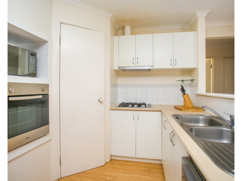 8/8 Acton Ave, Bentley WA 6102