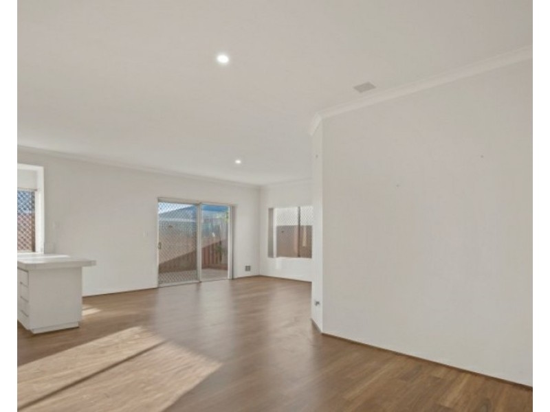 2/20 John Street, Bentley WA 6102