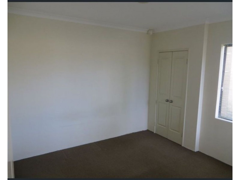 2/44 Grey Street, Cannington WA 6107