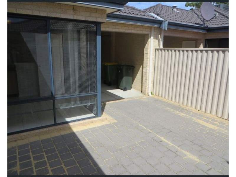 2/44 Grey Street, Cannington WA 6107