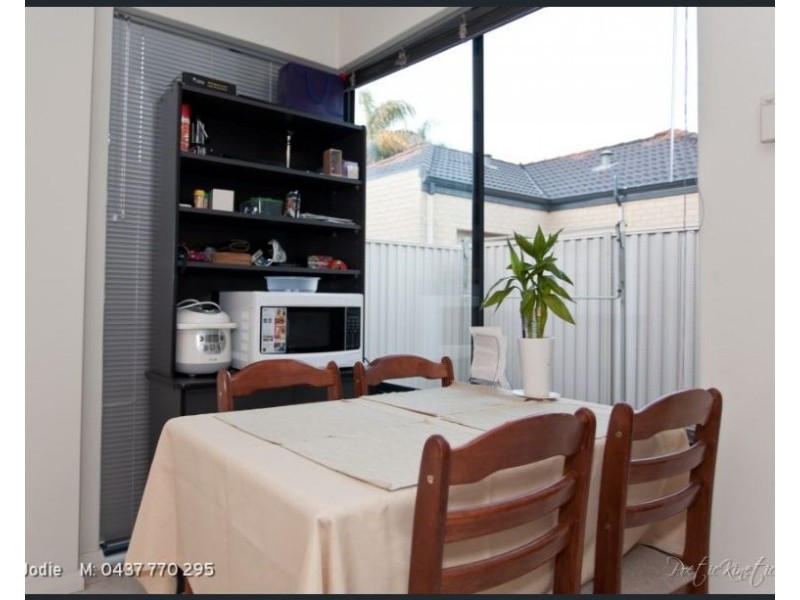 2/44 Grey Street, Cannington WA 6107