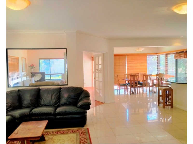 4 New Ross Lane, Waterford WA 6152