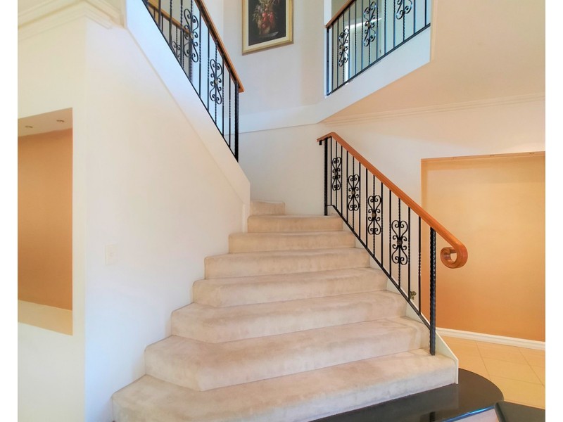 4 New Ross Lane, Waterford WA 6152