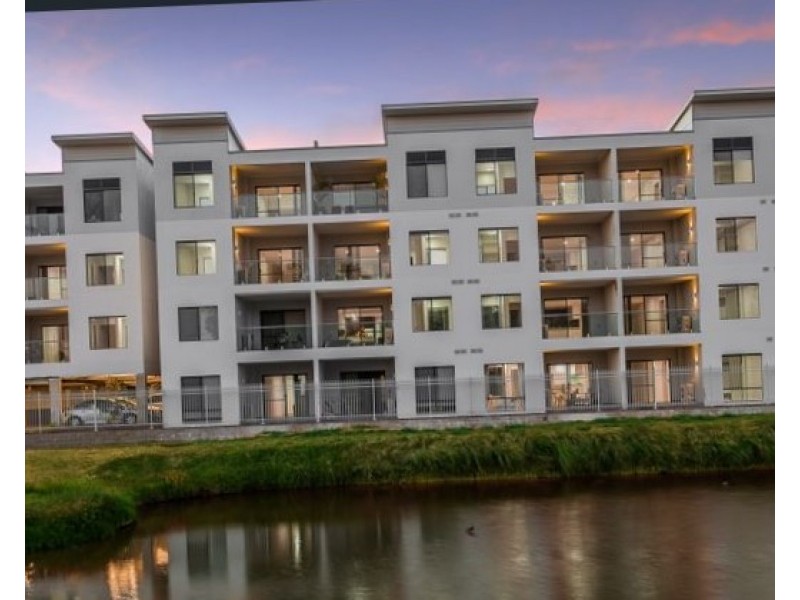 348 Railway Parade, Beckenham WA 6107