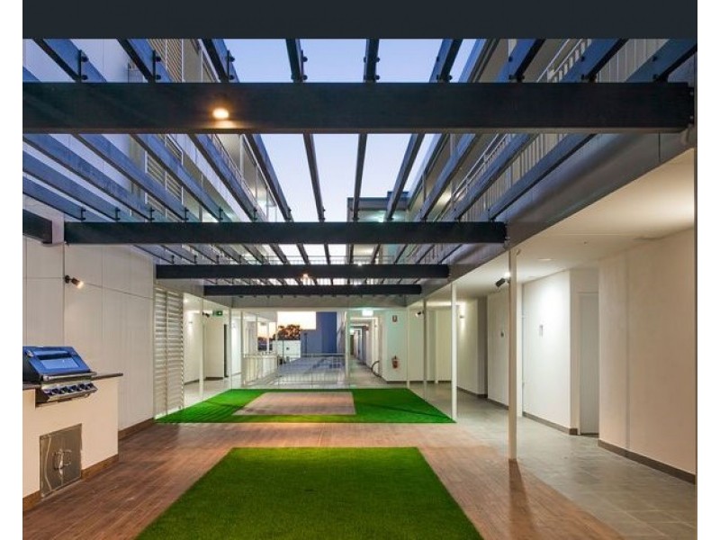 348 Railway Parade, Beckenham WA 6107