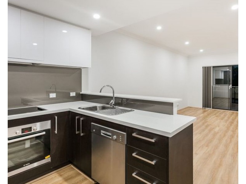348 Railway Parade, Beckenham WA 6107