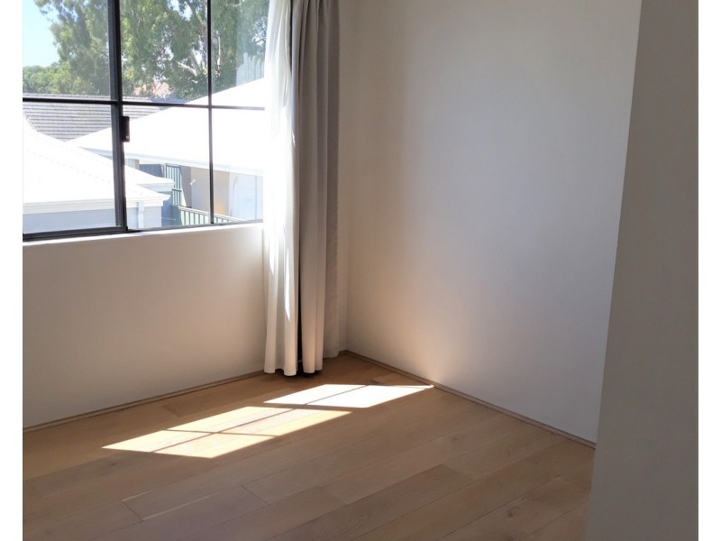 19B Westlake Street, Wilson WA 6107