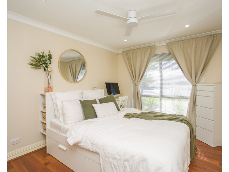 4 Pendragon Court, Camillo WA 6111