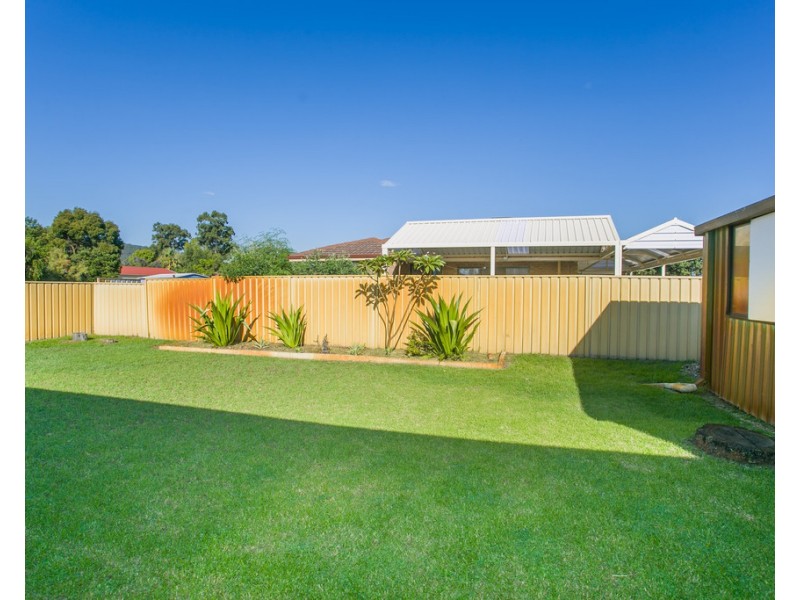 4 Pendragon Court, Camillo WA 6111