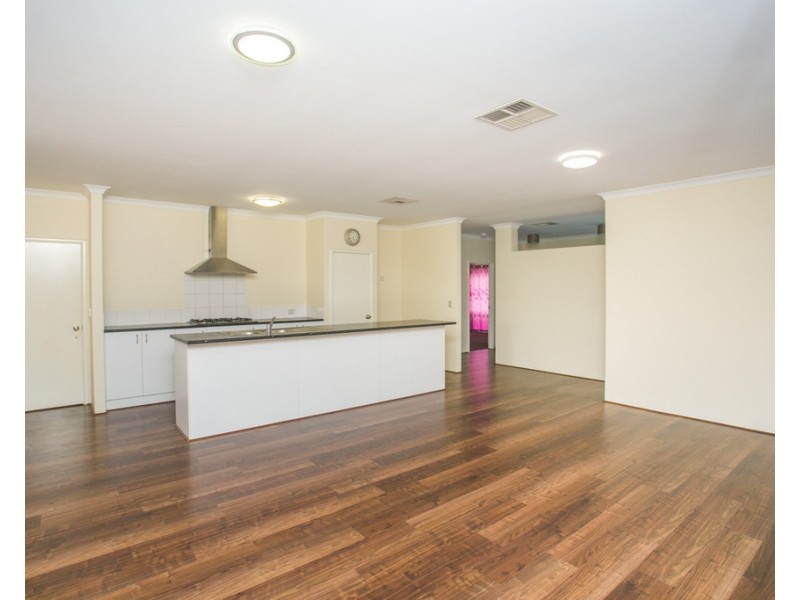 38 Jacksonia Promenade, Success WA 6164