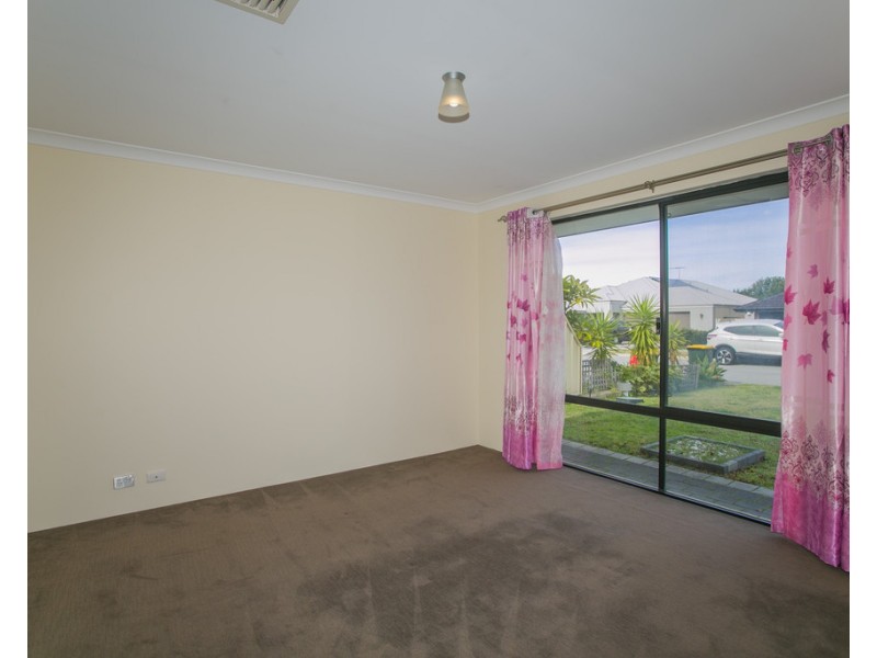 38 Jacksonia Promenade, Success WA 6164