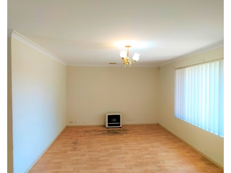 21 Glenbawn Drive, South Lake WA 6164