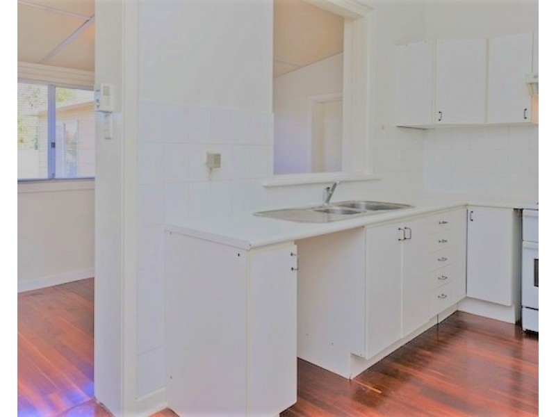 129 Manning Road, Manning WA 6152