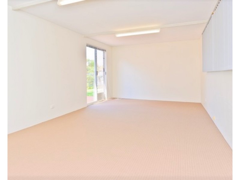 129 Manning Road, Manning WA 6152