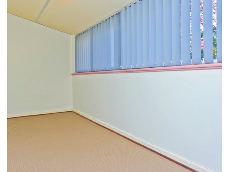 129 Manning Road, Manning WA 6152