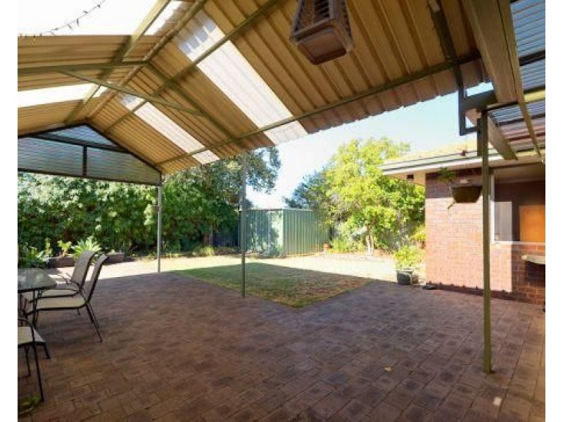 4 Turret Road, Willetton WA 6155