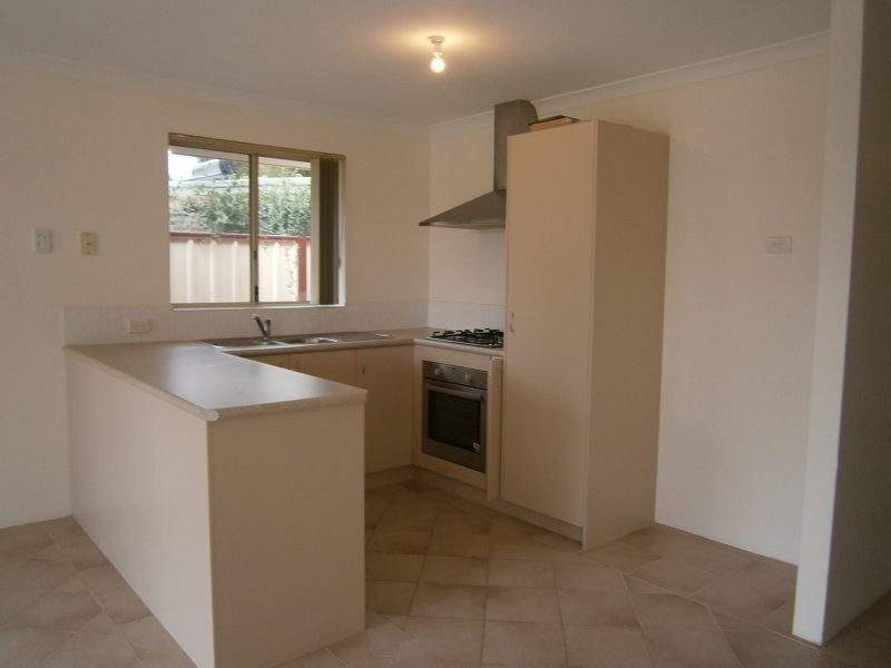 50/ C Edney Road, High Wycombe WA 6057